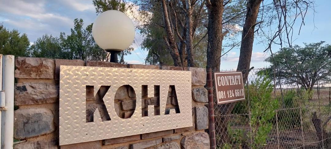 Koha Guesthouse มาเรียนทอล ภายนอก รูปภาพ